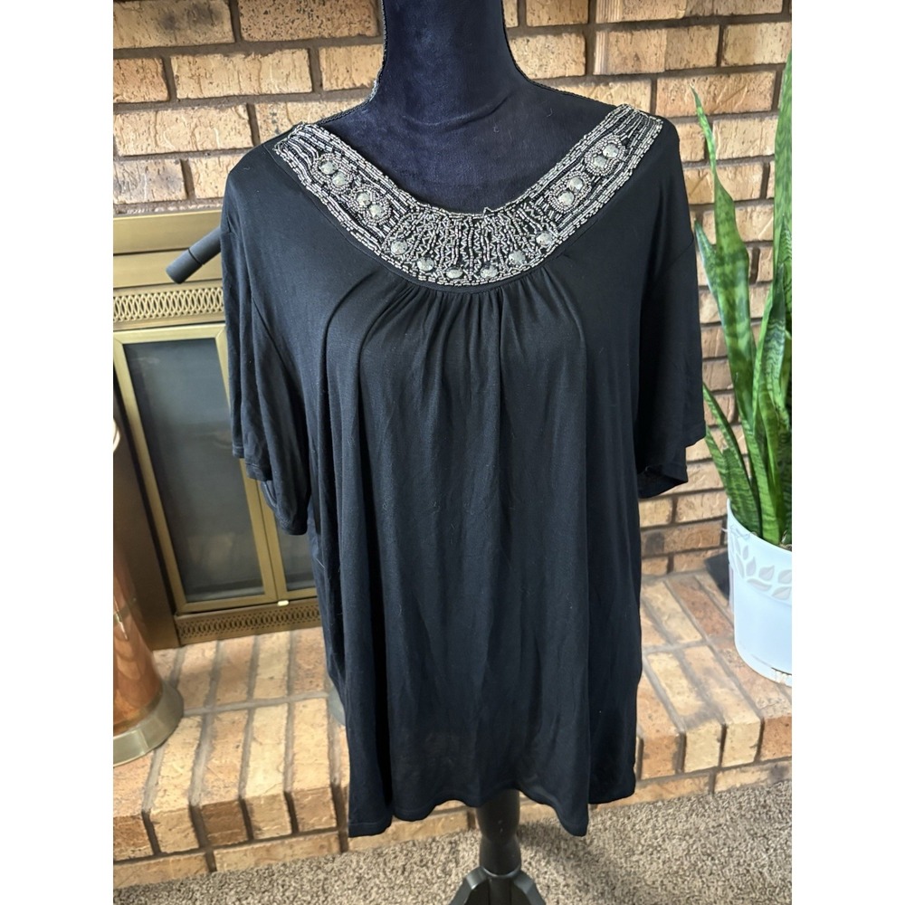 BeLush Plus Size Women's Short Sleeve Top